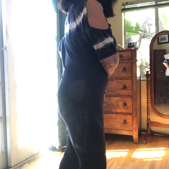 Tunic - Picture 7 of 7